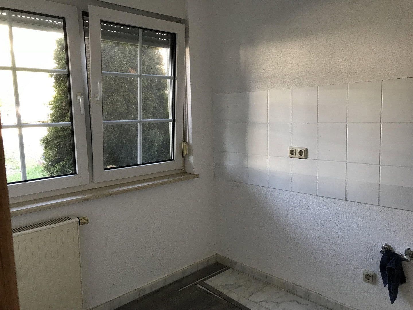 Predaj domu 120 m², pozemek 175 m², Lauter-Bernsbach, Sasko Predaj domu 120 m², pozemek 175 m², Lauter-Bernsbach, Sasko