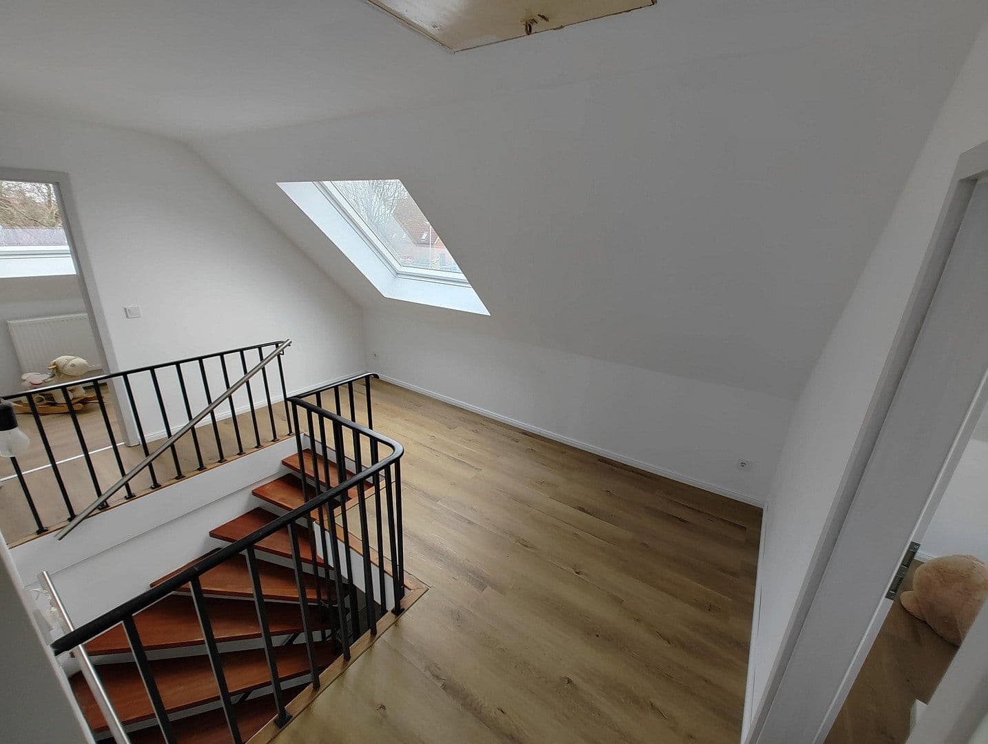 Prenájom domu 150 m², pozemek 1.050 m², Twielenflether Chaussee 4, Hollern-Twielenfleth, Dolné Sasko Prenájom domu 150 m², pozemek 1.050 m², Twielenflether Chaussee 4, Hollern-Twielenfleth, Dolné Sasko