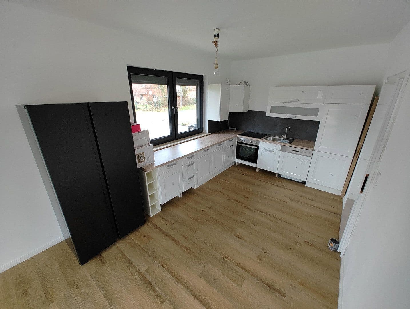 Prenájom domu 150 m², pozemek 1.050 m², Twielenflether Chaussee 4, Hollern-Twielenfleth, Dolné Sasko Prenájom domu 150 m², pozemek 1.050 m², Twielenflether Chaussee 4, Hollern-Twielenfleth, Dolné Sasko