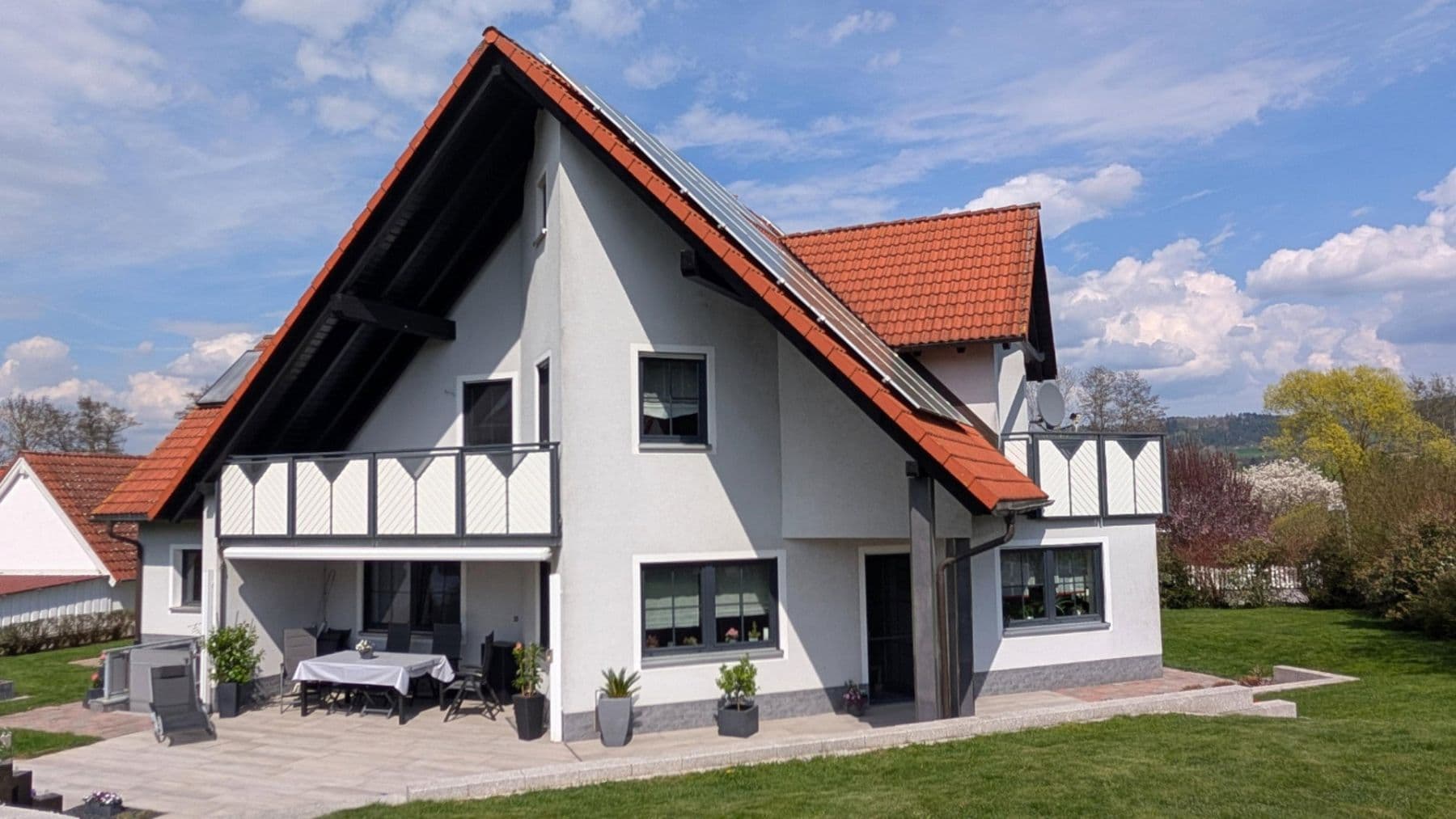 Predaj domu 232 m², pozemek 929 m², Goldkronach, Bavorsko Predaj domu 232 m², pozemek 929 m², Goldkronach, Bavorsko
