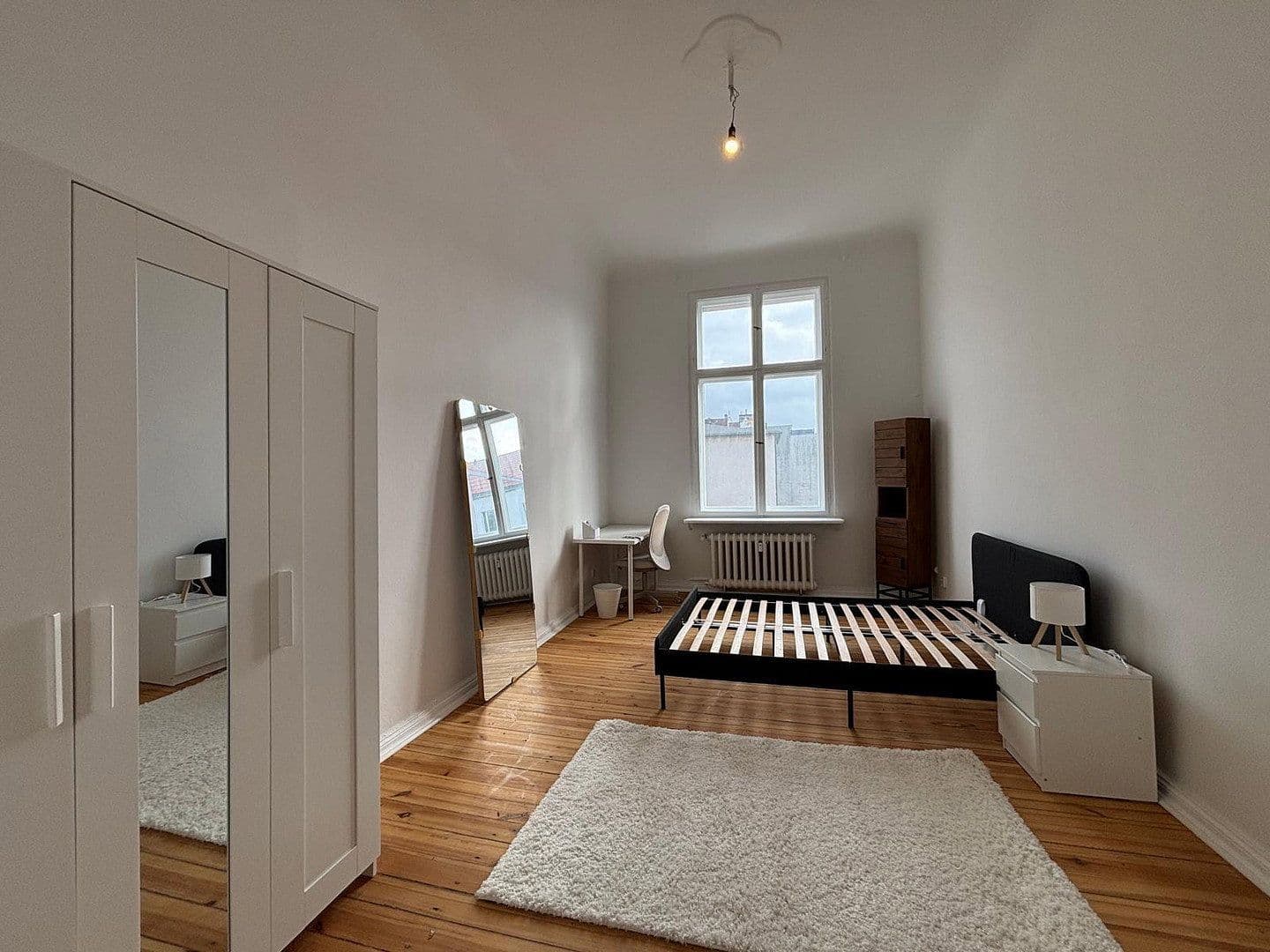 Prenájom bytu 18 m², Berlin, Berlín Prenájom bytu 18 m², Berlin, Berlín