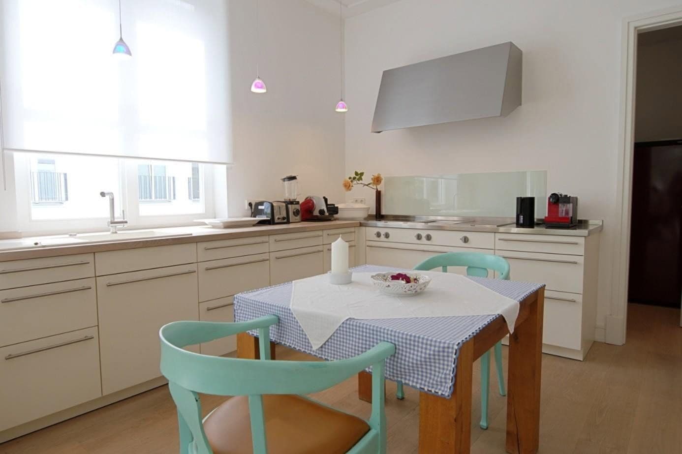 Predaj bytu 7-izbový 245 m², Wangenheimstrasse 30, Berlin, Berlín Predaj bytu 7-izbový 245 m², Wangenheimstrasse 30, Berlin, Berlín