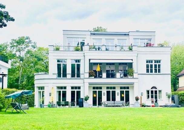 Predaj bytu 7-izbový 245 m², Wangenheimstrasse 30, Berlin, Berlín Predaj bytu 7-izbový 245 m², Wangenheimstrasse 30, Berlin, Berlín