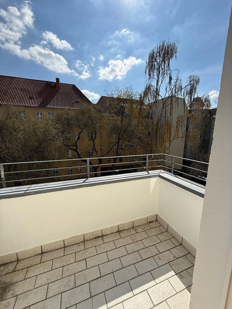 Predaj bytu 3-izbový 75 m², Berlin, Berlín Predaj bytu 3-izbový 75 m², Berlin, Berlín