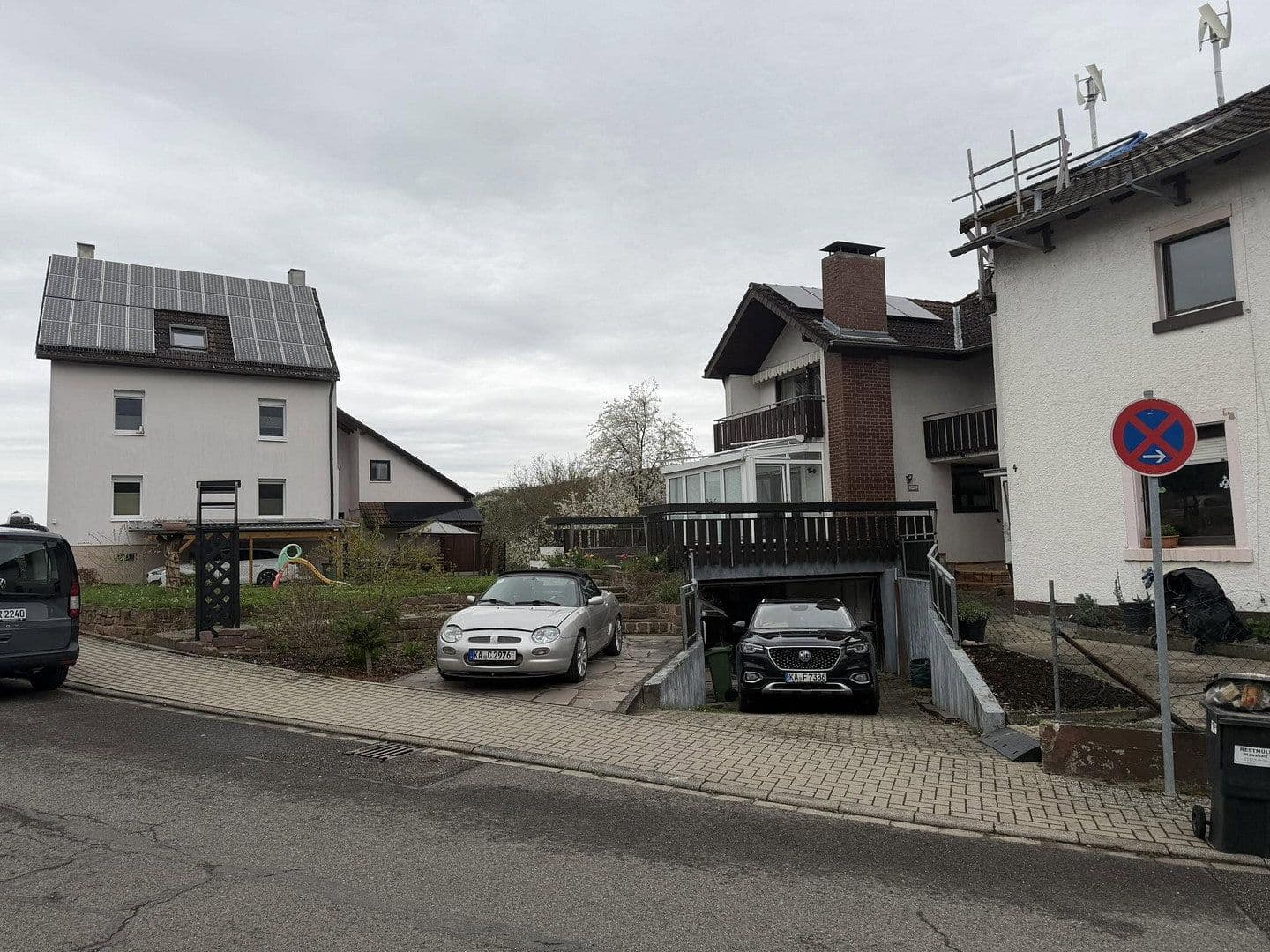 Predaj domu 160 m², pozemek 263 m², Bergstr. 4a, Pfinztal, Bádensko-Wurttembersko Predaj domu 160 m², pozemek 263 m², Bergstr. 4a, Pfinztal, Bádensko-Wurttembersko