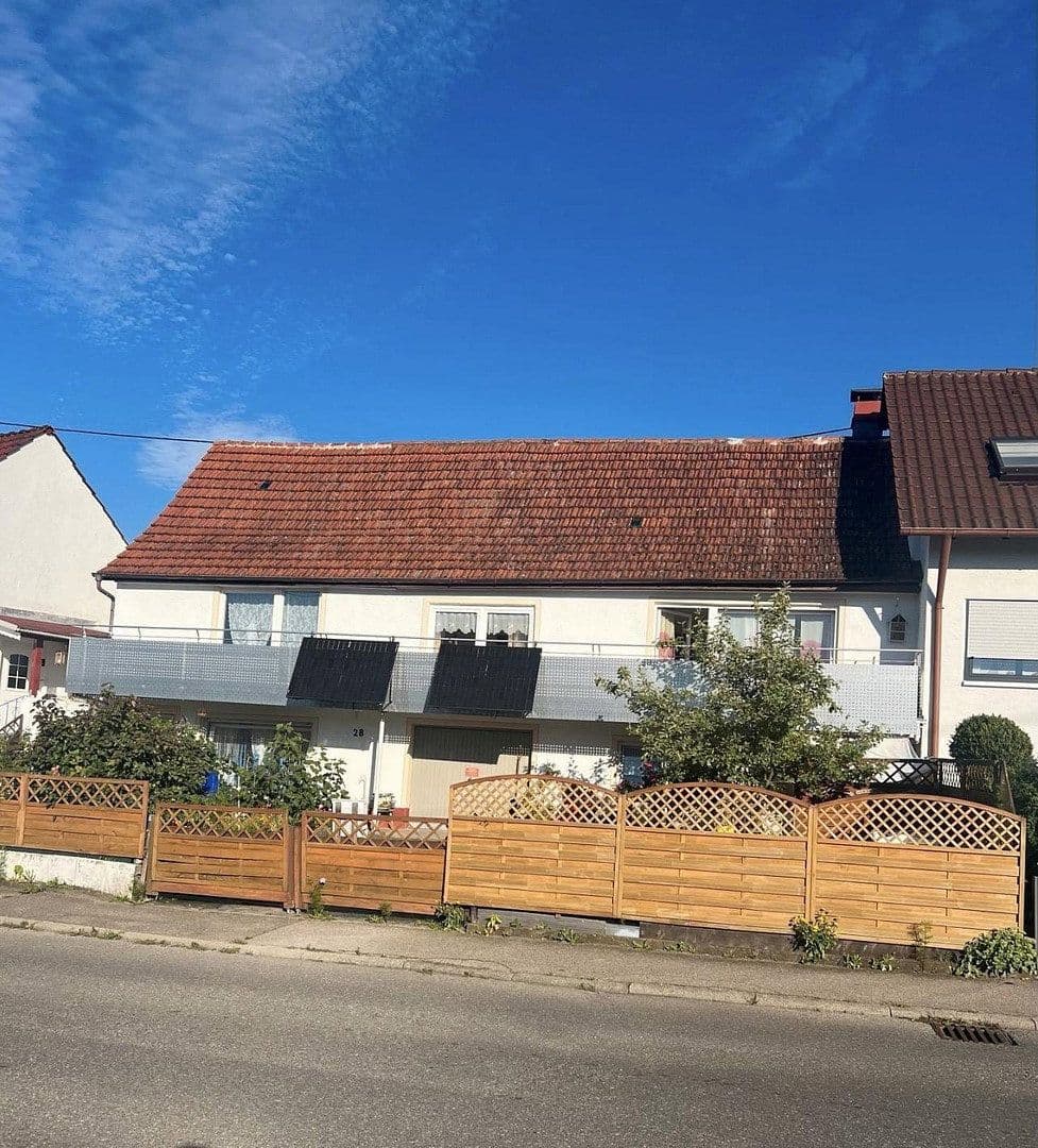Predaj domu 130 m², pozemek 269 m², Balingen, Bádensko-Wurttembersko Predaj domu 130 m², pozemek 269 m², Balingen, Bádensko-Wurttembersko