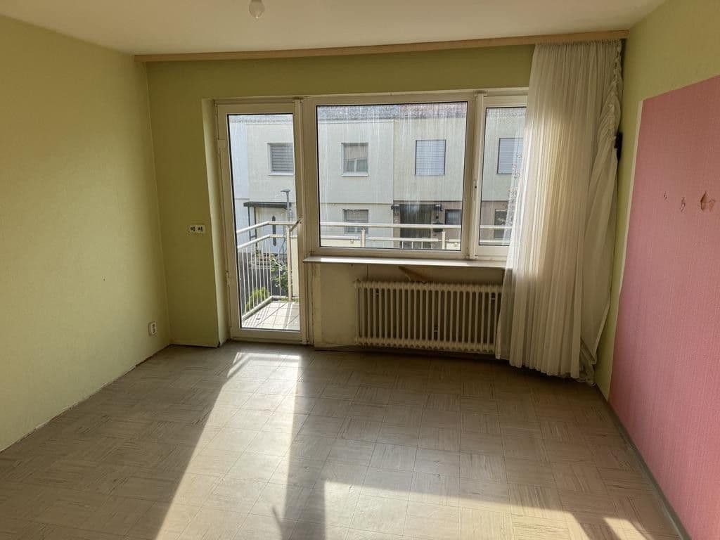 Predaj domu 120 m², pozemek 147 m², Hofheim am Taunus, Hesensko Predaj domu 120 m², pozemek 147 m², Hofheim am Taunus, Hesensko
