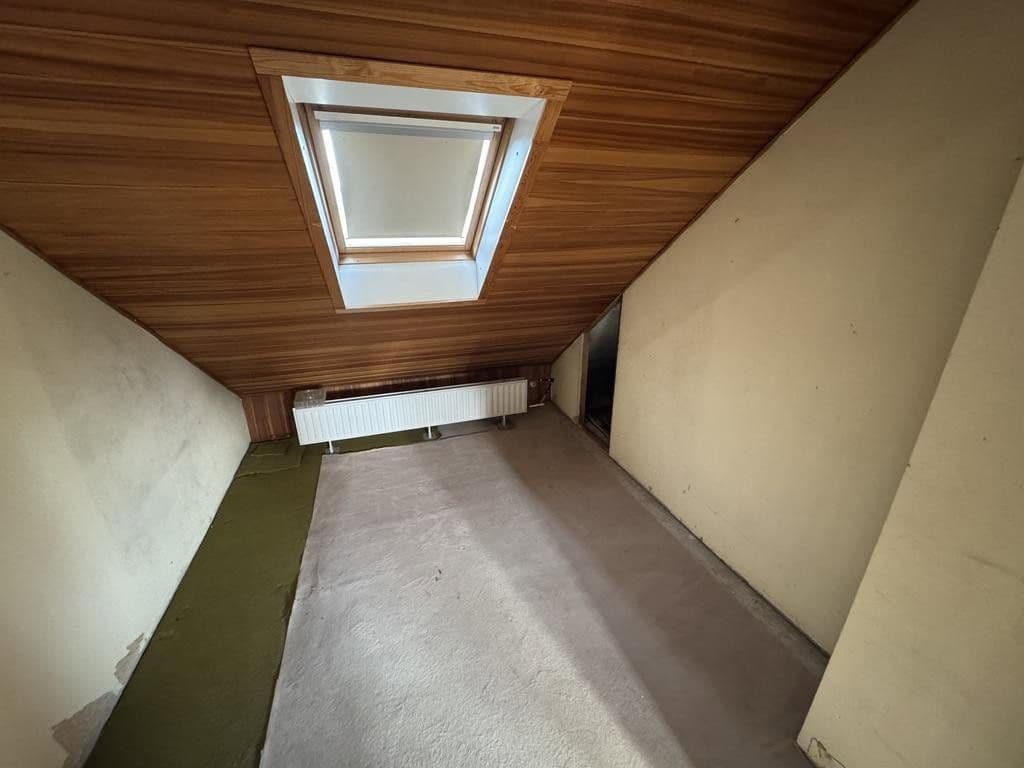 Predaj domu 120 m², pozemek 147 m², Hofheim am Taunus, Hesensko Predaj domu 120 m², pozemek 147 m², Hofheim am Taunus, Hesensko