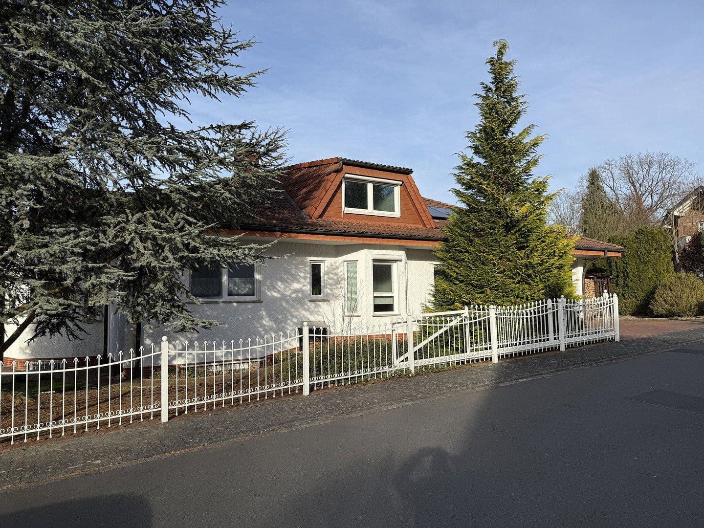 Predaj domu 240 m², pozemek 992 m², Weyerbusch, Porýnie-Falcko Predaj domu 240 m², pozemek 992 m², Weyerbusch, Porýnie-Falcko