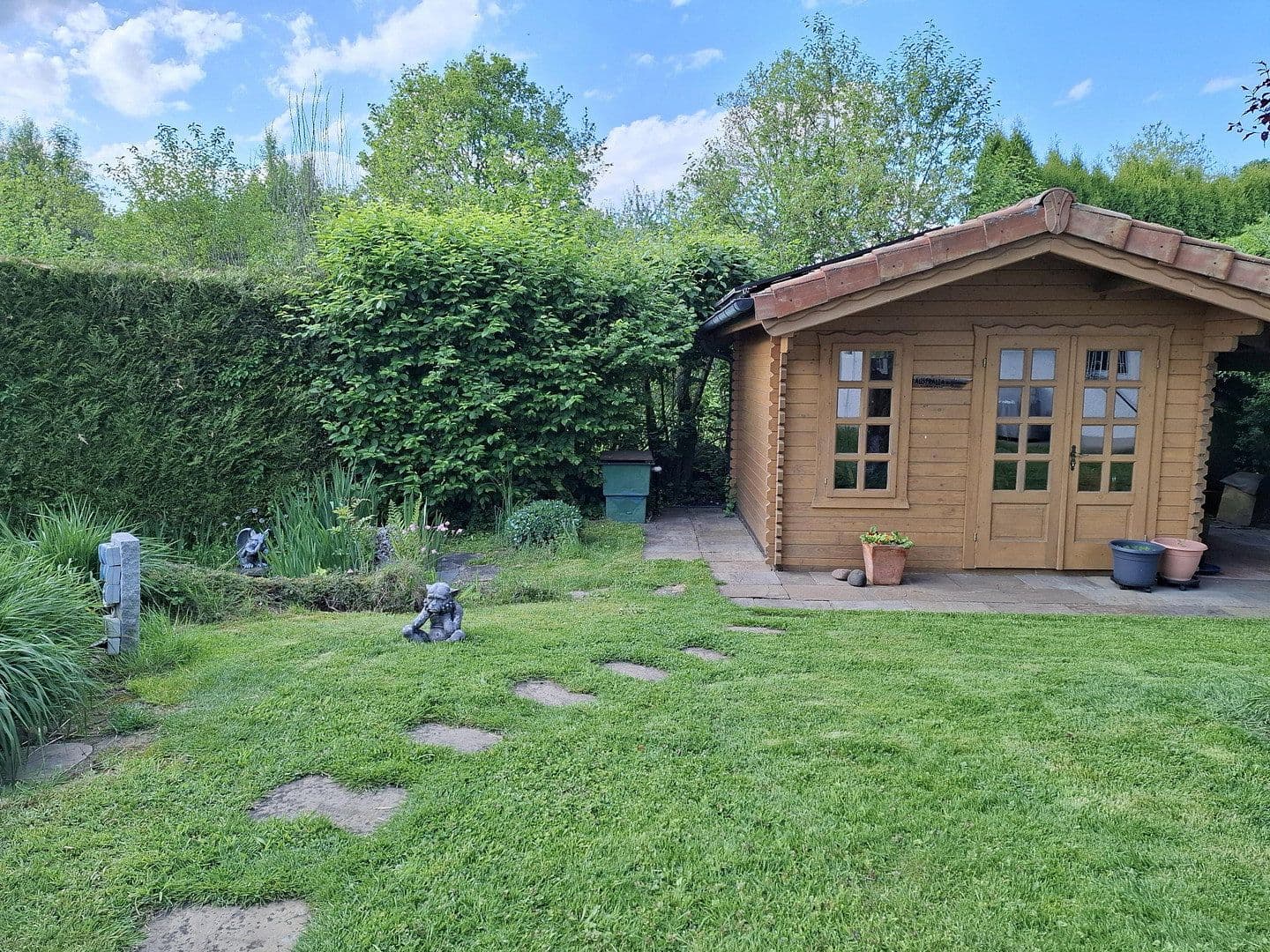 Predaj domu 240 m², pozemek 992 m², Weyerbusch, Porýnie-Falcko Predaj domu 240 m², pozemek 992 m², Weyerbusch, Porýnie-Falcko