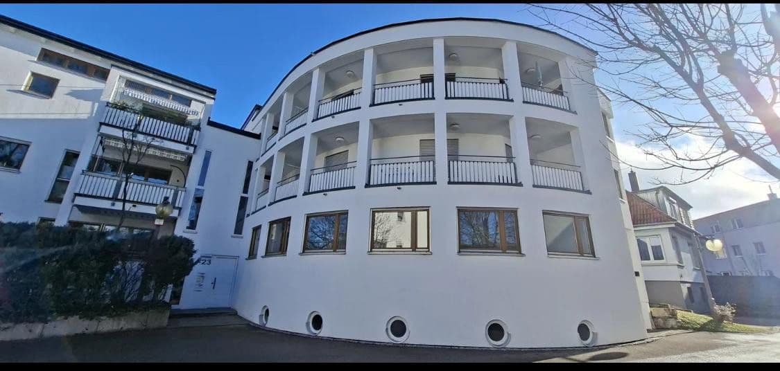 Prenájom bytu 1-izbový 46 m², An der Echaz 23, Pfullingen, Bádensko-Wurttembersko Prenájom bytu 1-izbový 46 m², An der Echaz 23, Pfullingen, Bádensko-Wurttembersko