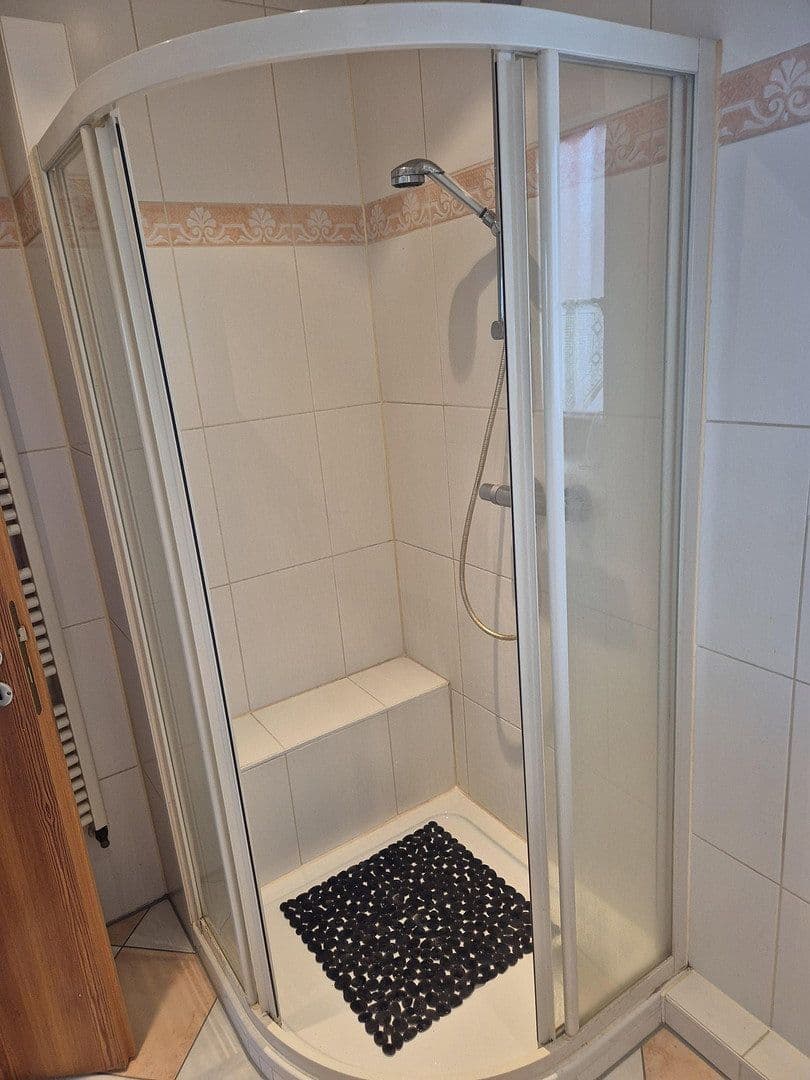 Predaj domu 131 m², pozemek 230 m², Stade, Dolné Sasko Predaj domu 131 m², pozemek 230 m², Stade, Dolné Sasko