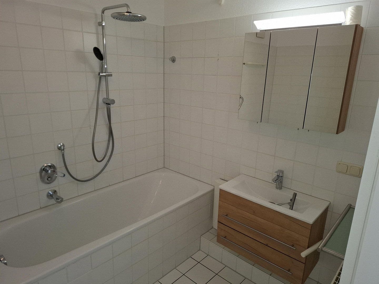 Prenájom bytu 3-izbový 93 m², Waldallee 7.42, Eppstein, Hesensko Prenájom bytu 3-izbový 93 m², Waldallee 7.42, Eppstein, Hesensko