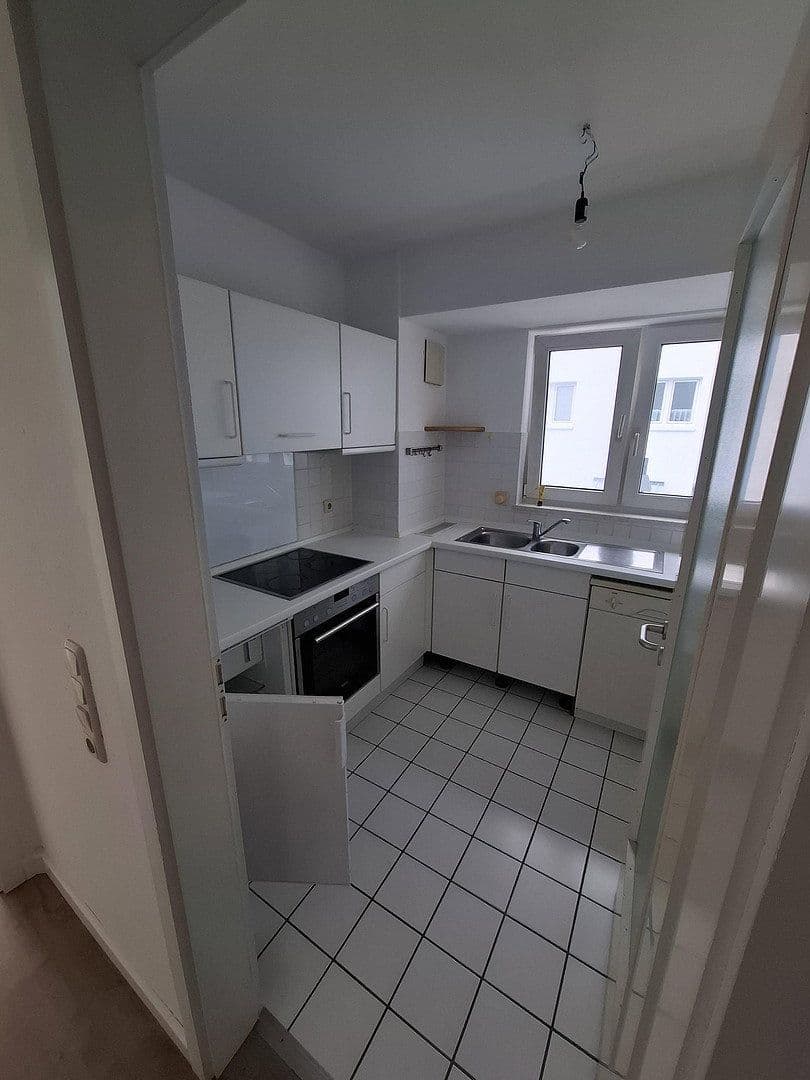 Prenájom bytu 3-izbový 93 m², Waldallee 7.42, Eppstein, Hesensko Prenájom bytu 3-izbový 93 m², Waldallee 7.42, Eppstein, Hesensko
