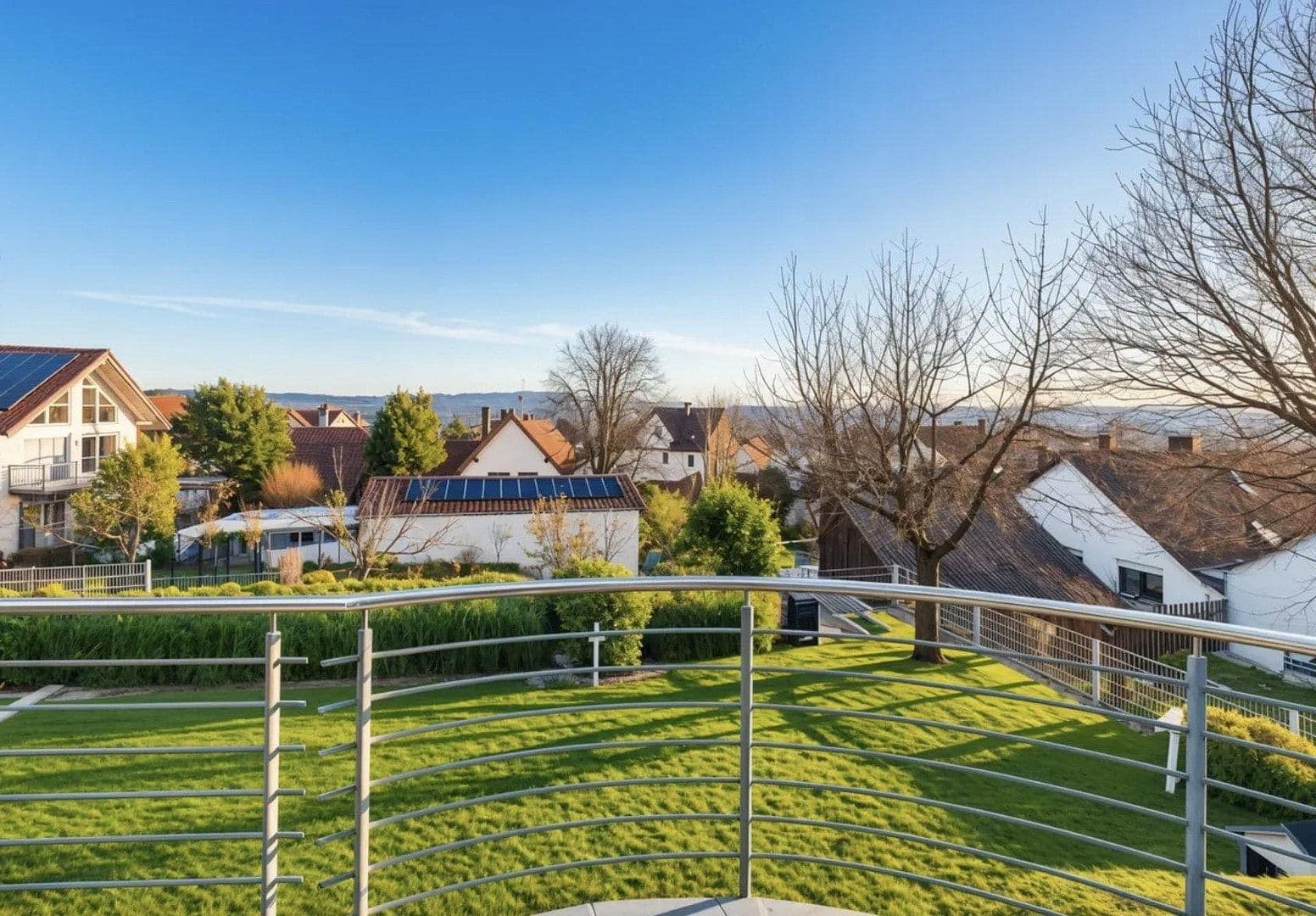 Predaj domu 520 m², pozemek 697 m², Fritz-Ulrich-Str. 105, Heilbronn, Bádensko-Wurttembersko Predaj domu 520 m², pozemek 697 m², Fritz-Ulrich-Str. 105, Heilbronn, Bádensko-Wurttembersko