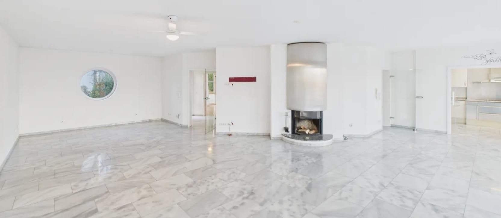 Predaj domu 520 m², pozemek 697 m², Fritz-Ulrich-Str. 105, Heilbronn, Bádensko-Wurttembersko Predaj domu 520 m², pozemek 697 m², Fritz-Ulrich-Str. 105, Heilbronn, Bádensko-Wurttembersko