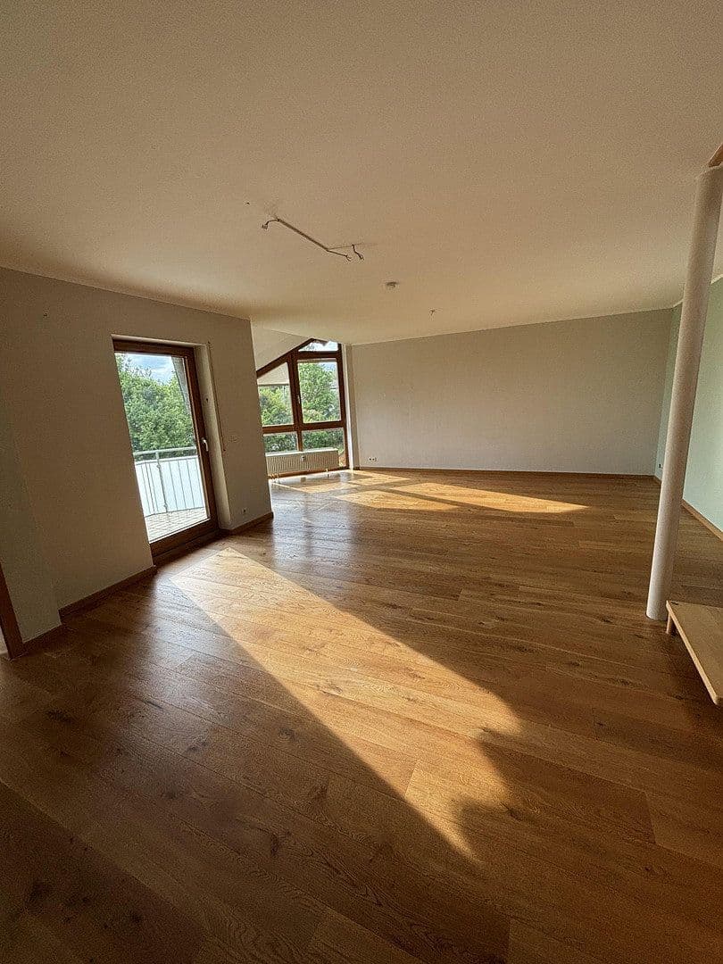 Predaj bytu 5-izbový 114 m², Empfingen, Bádensko-Wurttembersko Predaj bytu 5-izbový 114 m², Empfingen, Bádensko-Wurttembersko