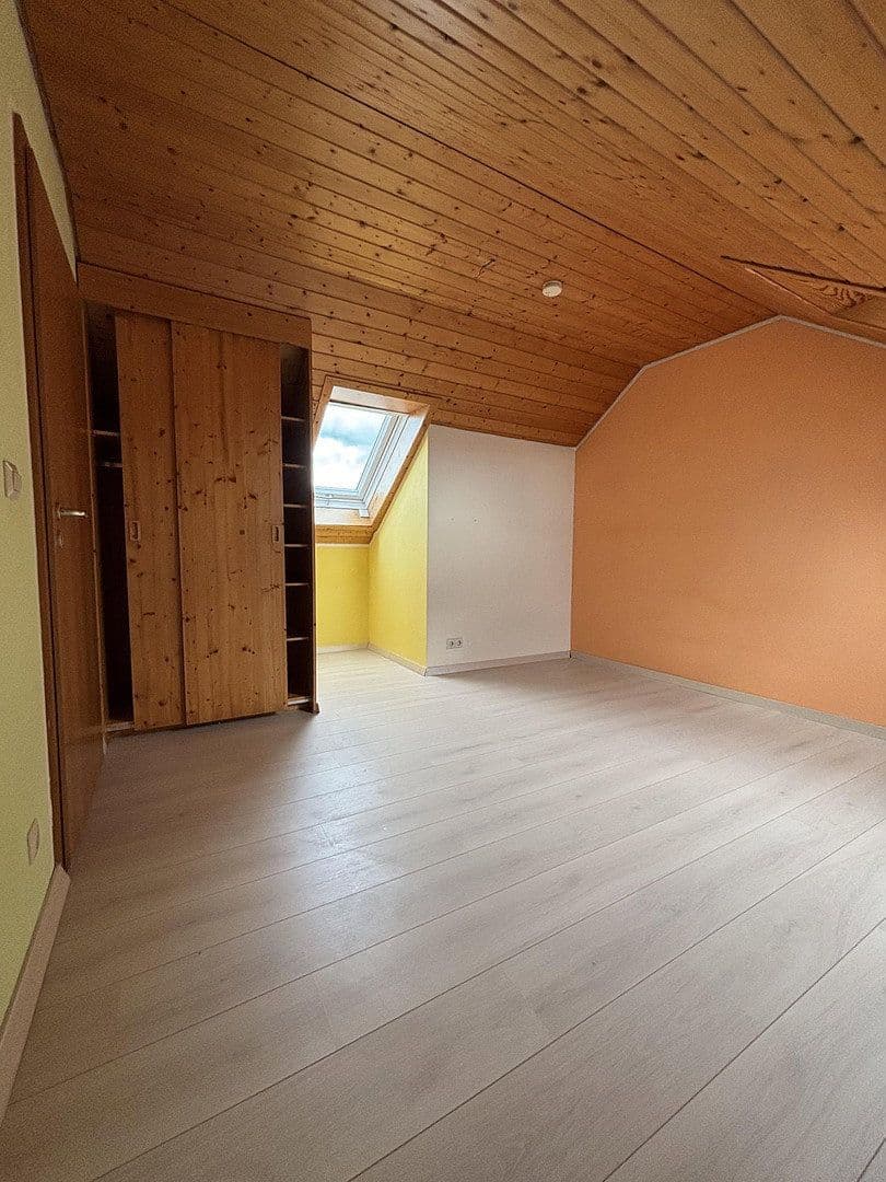 Predaj bytu 5-izbový 114 m², Empfingen, Bádensko-Wurttembersko Predaj bytu 5-izbový 114 m², Empfingen, Bádensko-Wurttembersko
