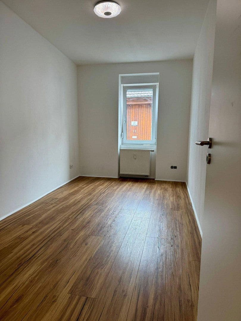 Prenájom bytu 3-izbový 66 m², Heinrich-Delp-Str. 10 EG, Darmstadt, Hesensko Prenájom bytu 3-izbový 66 m², Heinrich-Delp-Str. 10 EG, Darmstadt, Hesensko