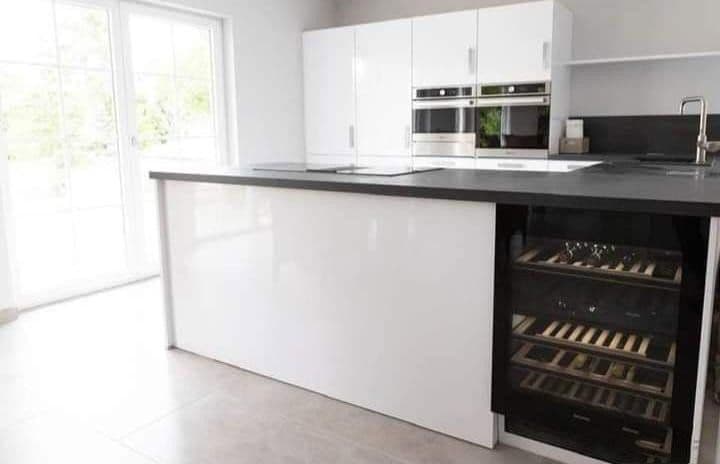 Predaj domu 172 m², pozemek 483 m², Benz, Meklenbursko-Predpomoransko Predaj domu 172 m², pozemek 483 m², Benz, Meklenbursko-Predpomoransko