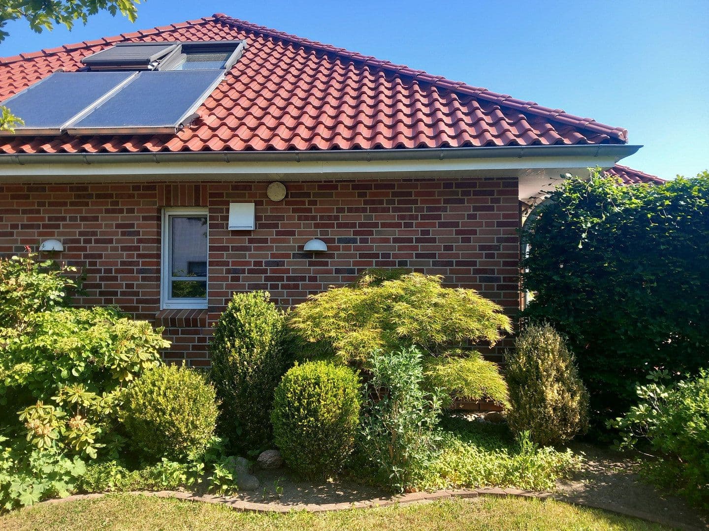 Predaj domu 254 m², pozemek 914 m², Breitenburg, Šlezvicko-Holštajnsko Predaj domu 254 m², pozemek 914 m², Breitenburg, Šlezvicko-Holštajnsko