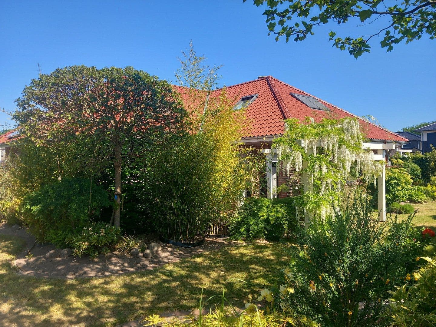 Predaj domu 254 m², pozemek 914 m², Breitenburg, Šlezvicko-Holštajnsko Predaj domu 254 m², pozemek 914 m², Breitenburg, Šlezvicko-Holštajnsko
