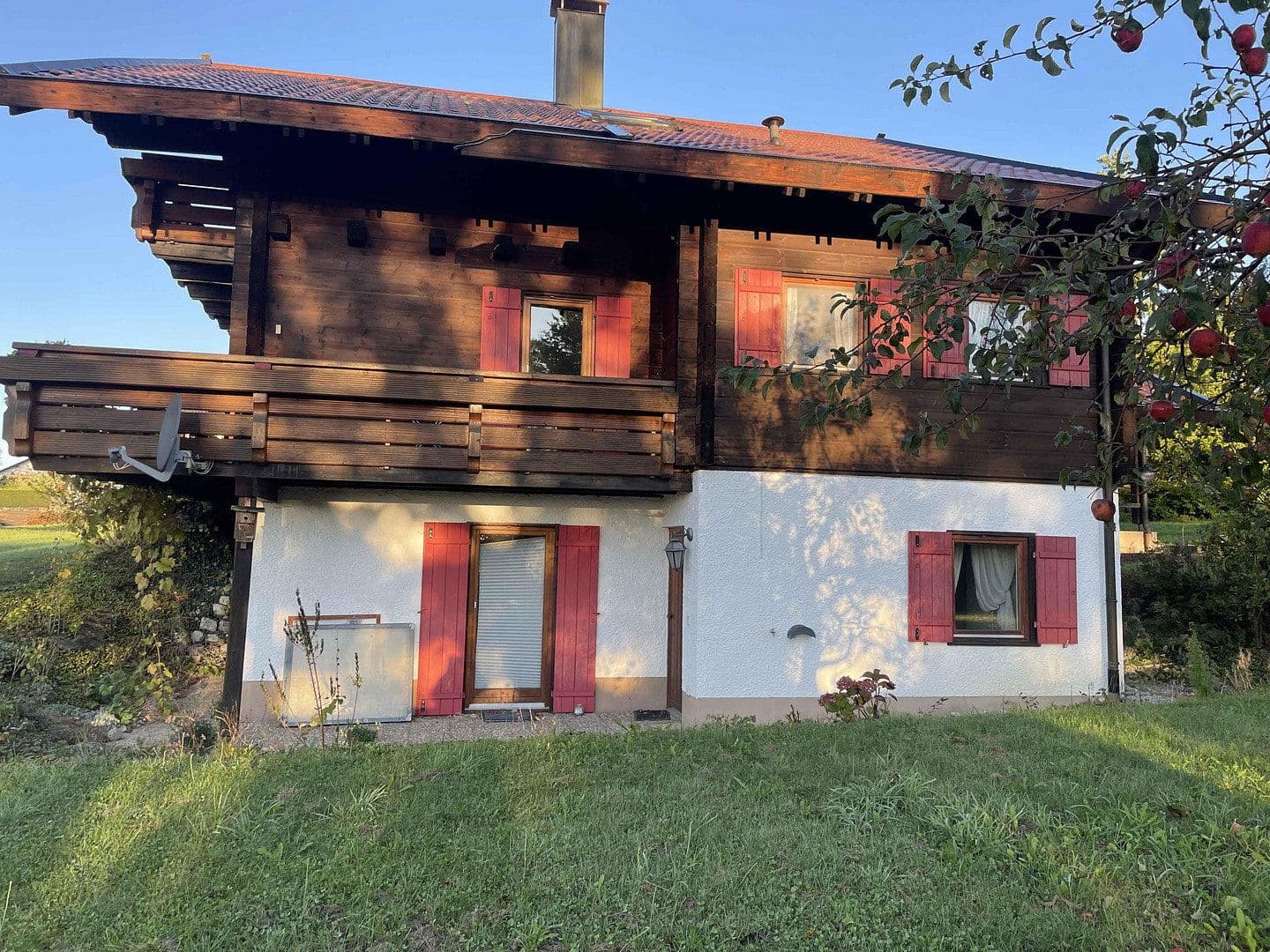 Predaj domu 150 m², pozemek 1.479 m², Panoramastr. 12, Berkheim, Bádensko-Wurttembersko Predaj domu 150 m², pozemek 1.479 m², Panoramastr. 12, Berkheim, Bádensko-Wurttembersko
