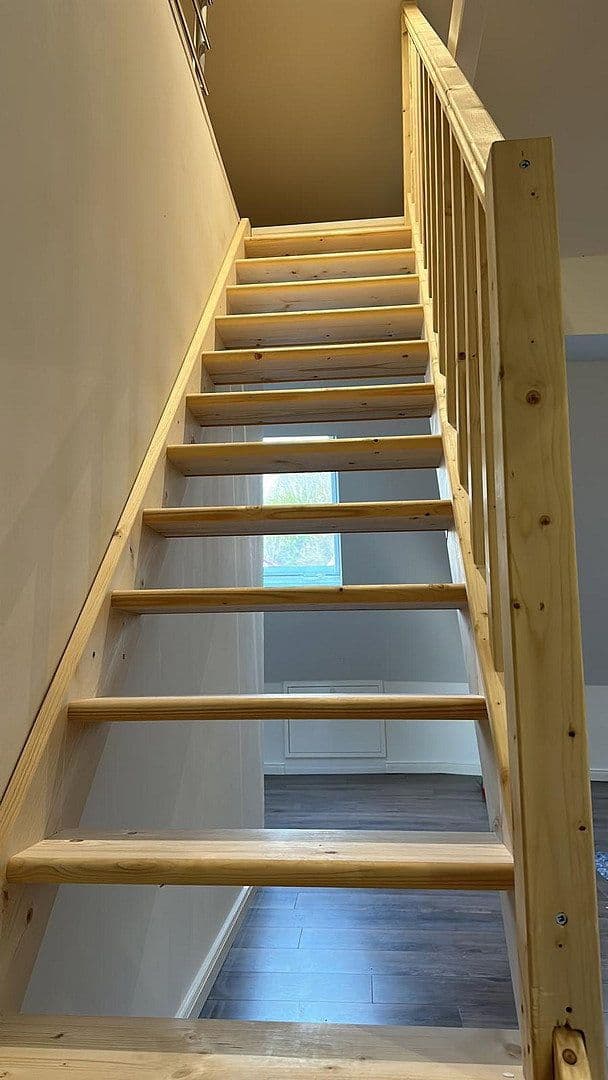 Prenájom bytu 2-izbový 100 m², Illertissen, Bavorsko Prenájom bytu 2-izbový 100 m², Illertissen, Bavorsko