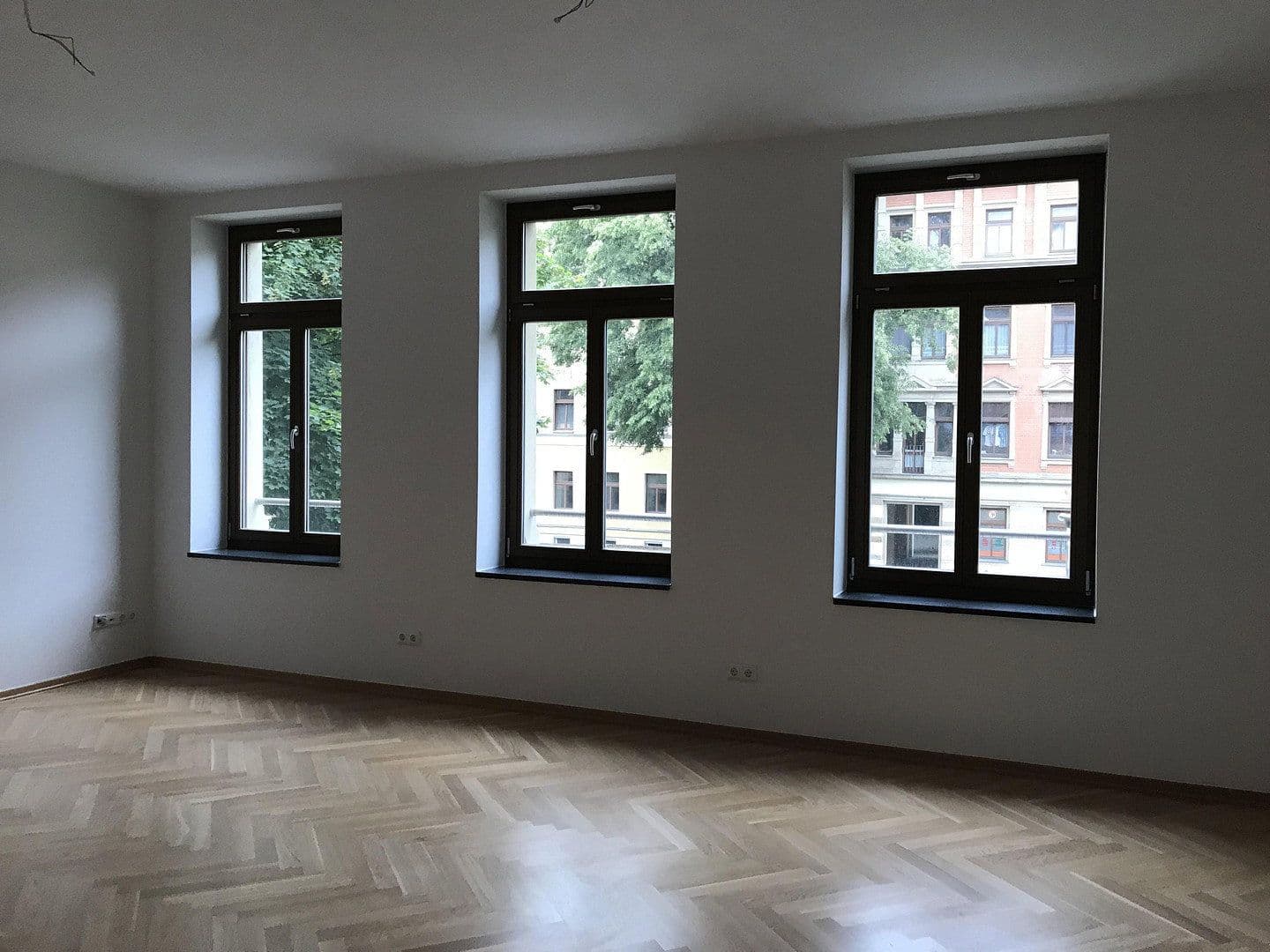 Prenájom bytu 3-izbový 98 m², Chemnitz, Sasko Prenájom bytu 3-izbový 98 m², Chemnitz, Sasko