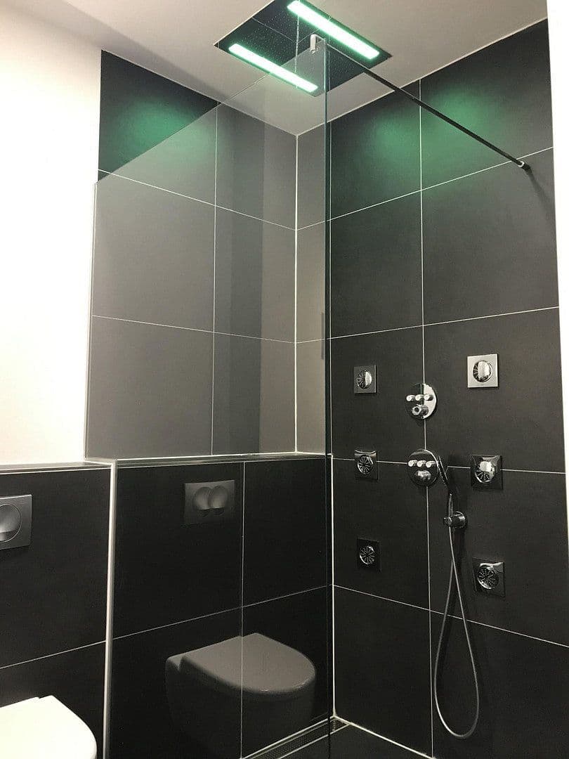 Prenájom bytu 3-izbový 98 m², Chemnitz, Sasko Prenájom bytu 3-izbový 98 m², Chemnitz, Sasko