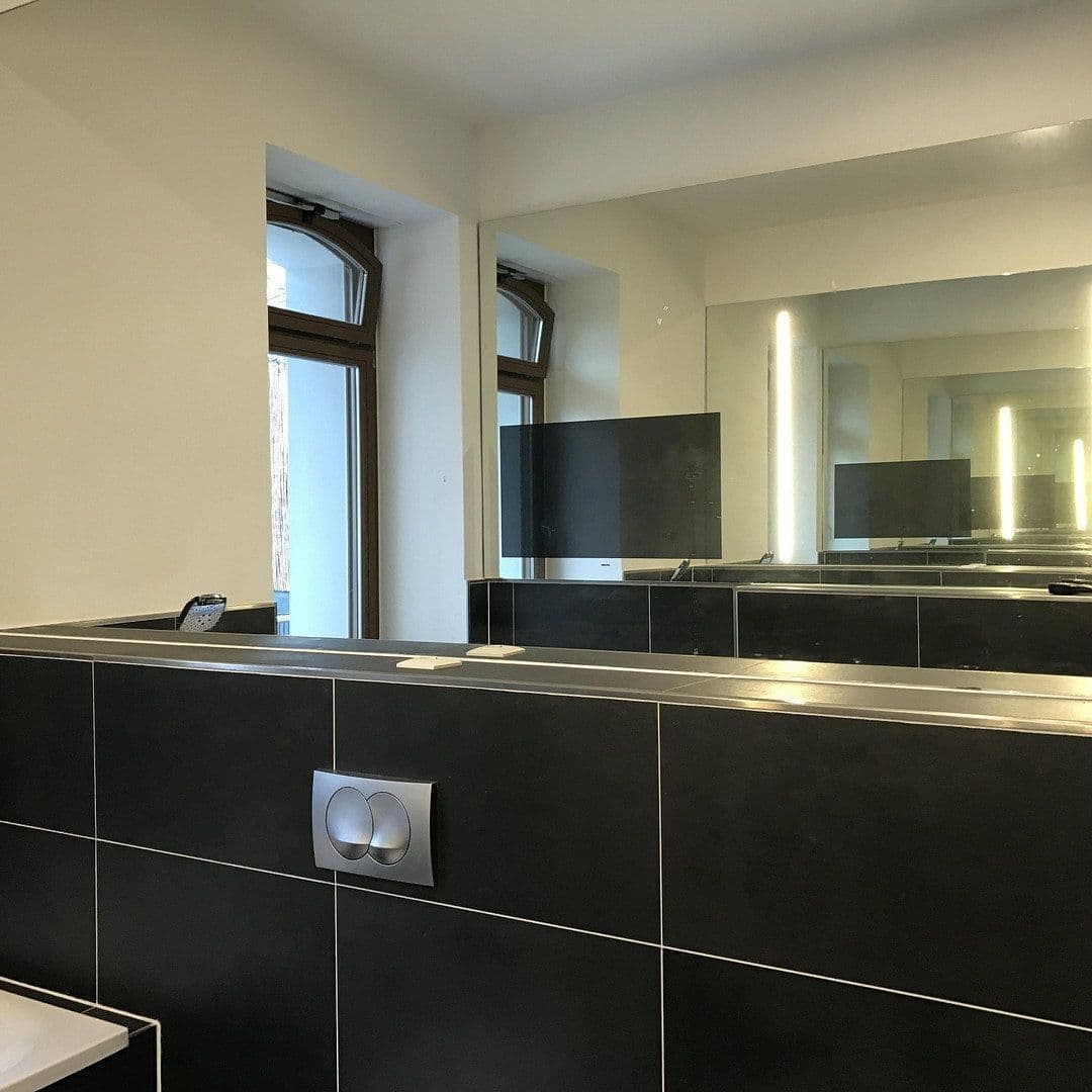 Prenájom bytu 3-izbový 98 m², Chemnitz, Sasko Prenájom bytu 3-izbový 98 m², Chemnitz, Sasko