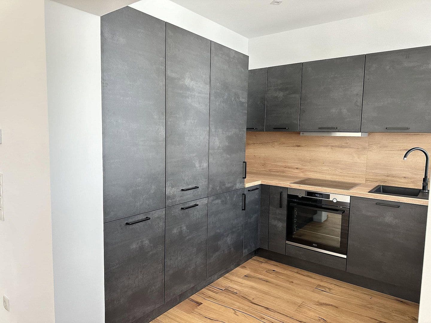 Prenájom bytu 3-izbový 83 m², Badstr. 131, Egloffstein, Bavorsko Prenájom bytu 3-izbový 83 m², Badstr. 131, Egloffstein, Bavorsko