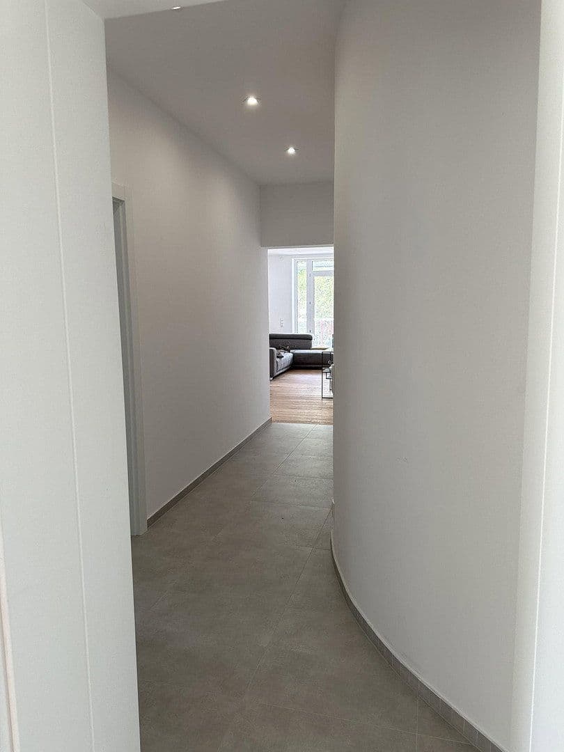 Prenájom bytu 3-izbový 83 m², Badstr. 131, Egloffstein, Bavorsko Prenájom bytu 3-izbový 83 m², Badstr. 131, Egloffstein, Bavorsko