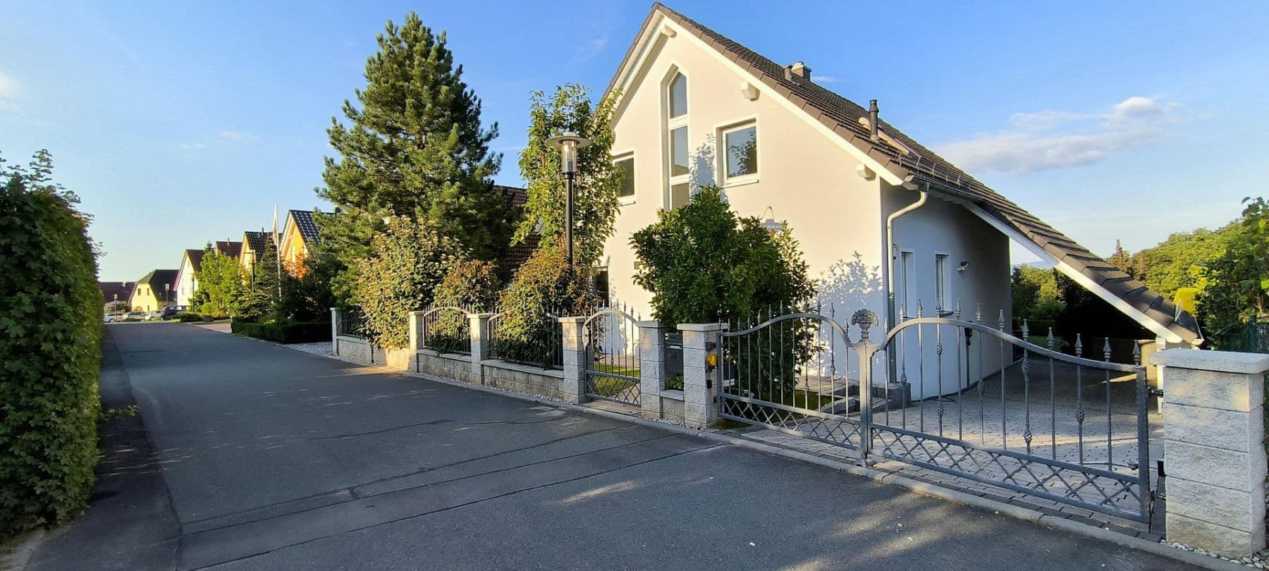 Predaj domu 138 m², pozemek 441 m², Jena, Durínsko Predaj domu 138 m², pozemek 441 m², Jena, Durínsko