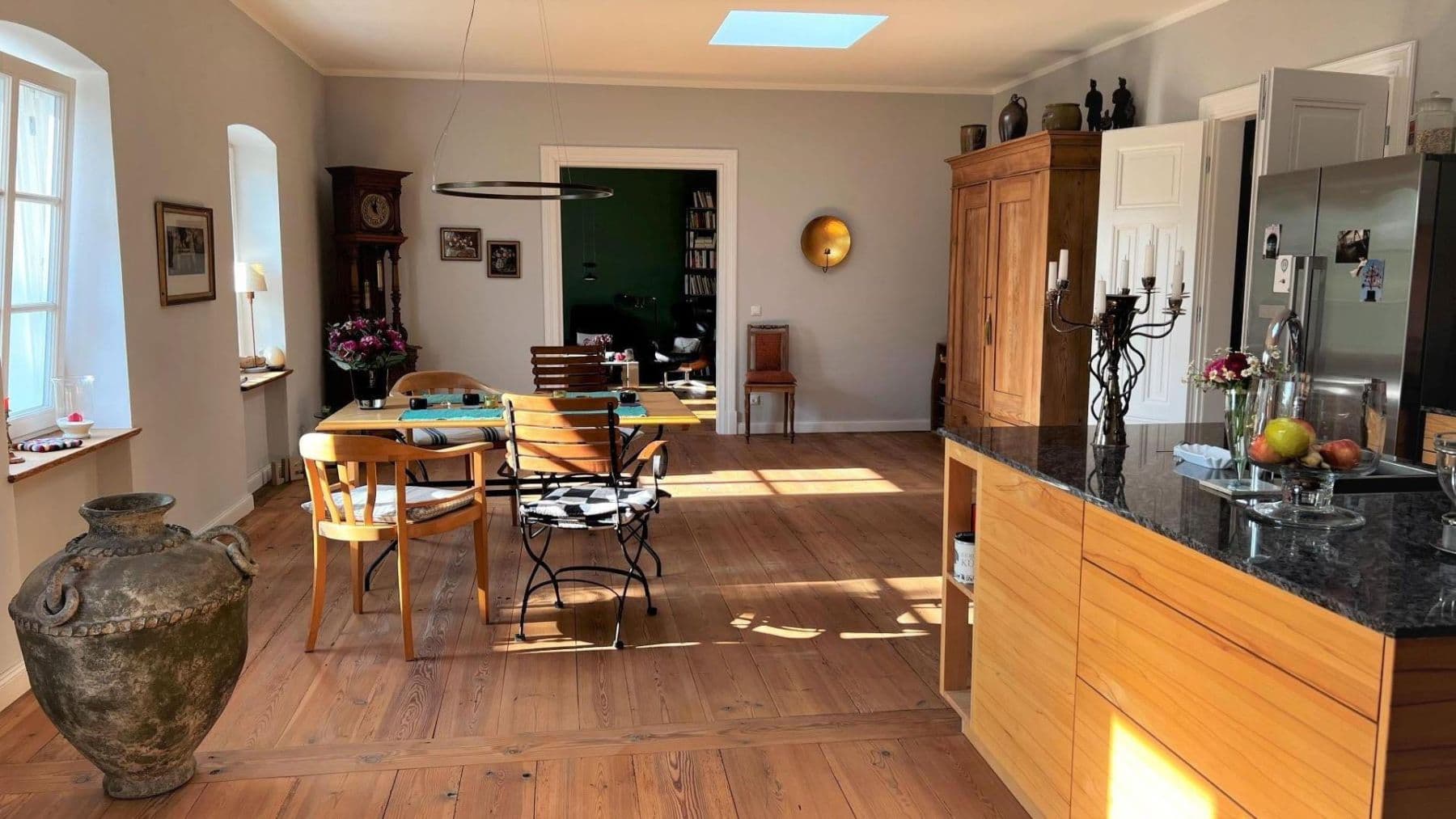 Predaj bytu 4-izbový 199 m², Putbus, Meklenbursko-Predpomoransko Predaj bytu 4-izbový 199 m², Putbus, Meklenbursko-Predpomoransko