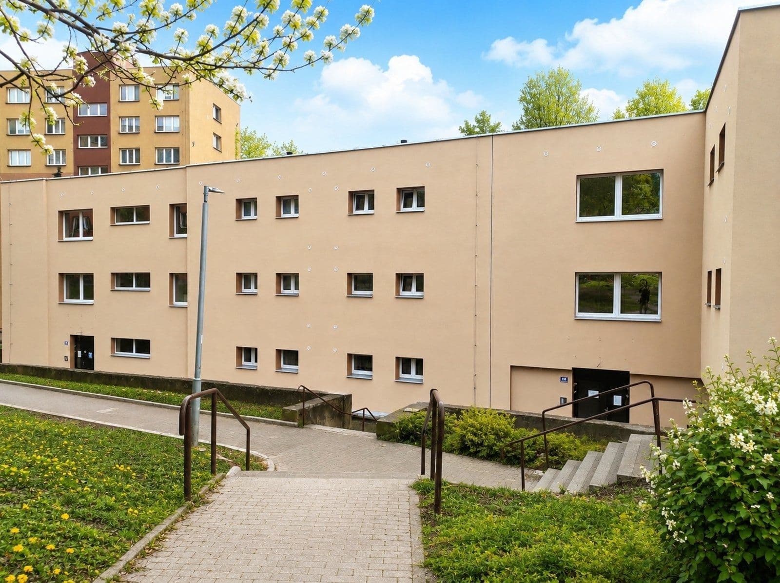 Prenájom bytu 2-izbový 45 m², Lesní, Orlová, Moravskoslezský kraj Prenájom bytu 2-izbový 45 m², Lesní, Orlová, Moravskoslezský kraj