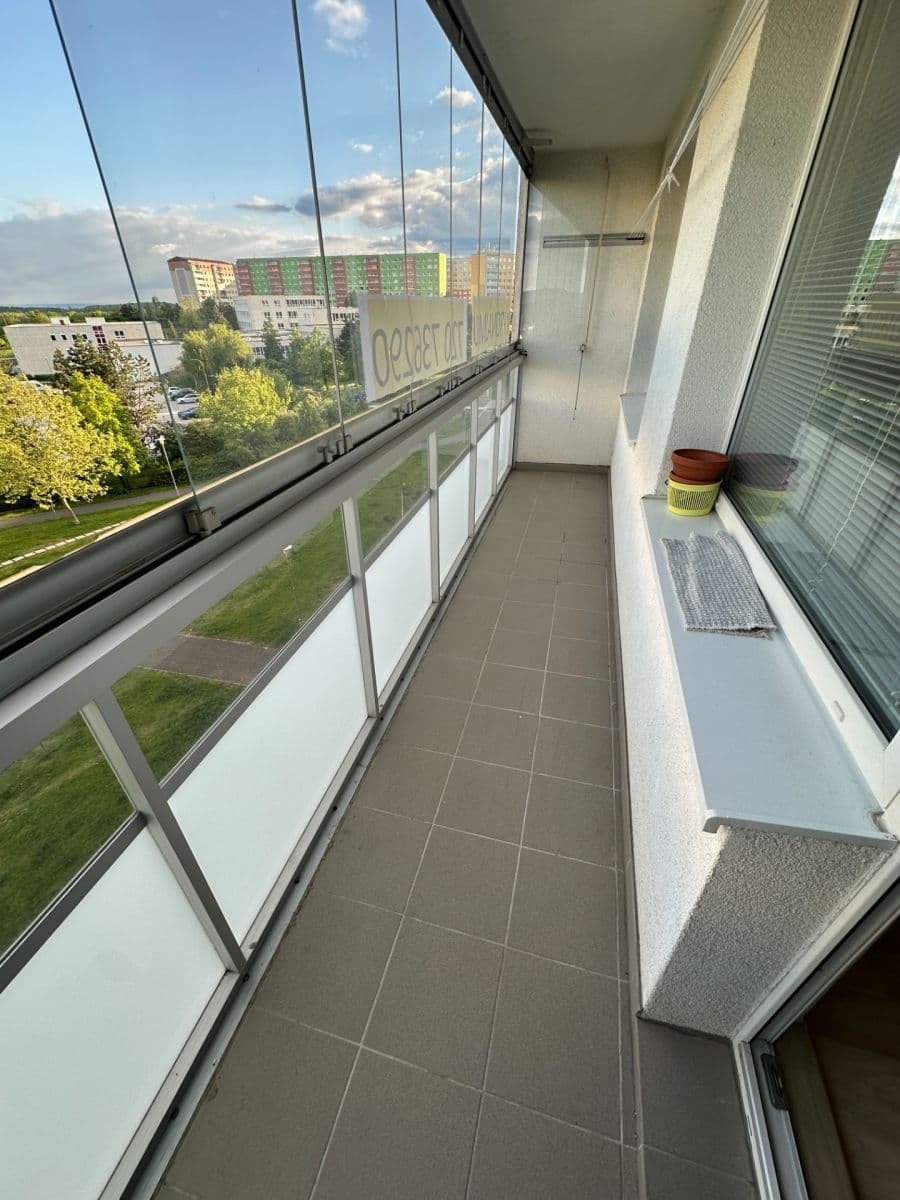 Prenájom bytu 3-izbový 75 m², Josefa Ševčíka, Most, Ústecký kraj Prenájom bytu 3-izbový 75 m², Josefa Ševčíka, Most, Ústecký kraj