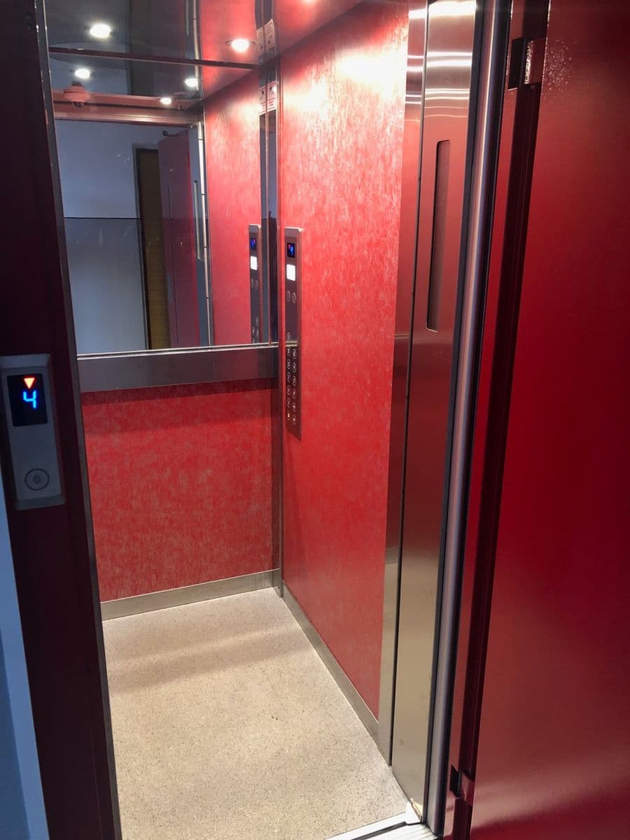 Prenájom bytu 3-izbový 75 m², Josefa Ševčíka, Most, Ústecký kraj Prenájom bytu 3-izbový 75 m², Josefa Ševčíka, Most, Ústecký kraj