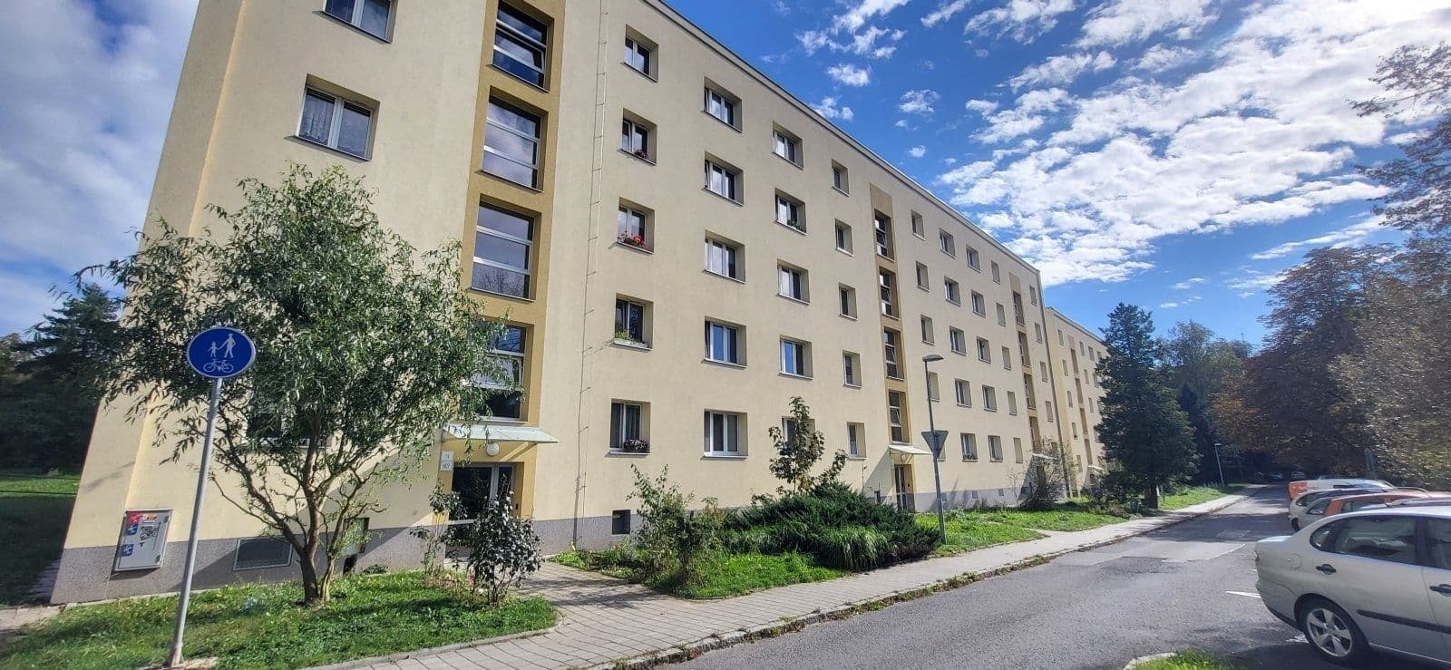 Prenájom bytu 3-izbový 67 m², Resslova, Havířov, Moravskoslezský kraj Prenájom bytu 3-izbový 67 m², Resslova, Havířov, Moravskoslezský kraj