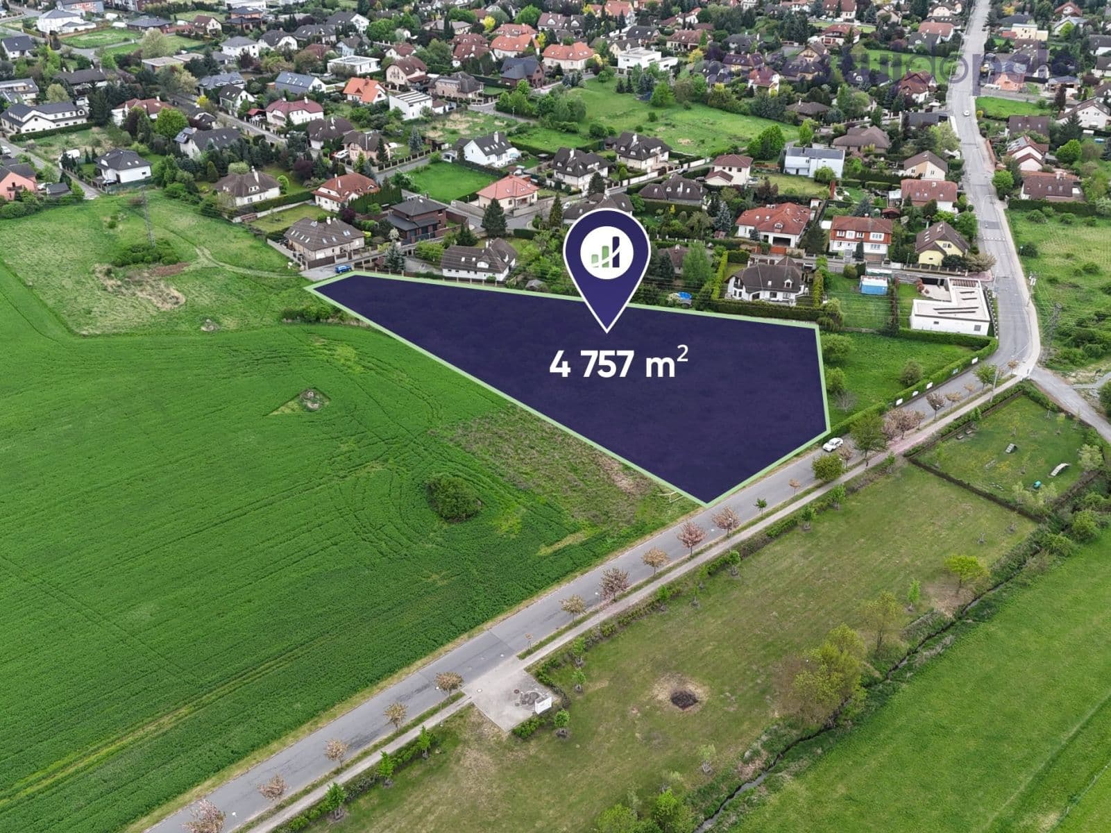 Predaj pozemku 4.757 m², Jesenice, Středočeský kraj Predaj pozemku 4.757 m², Jesenice, Středočeský kraj