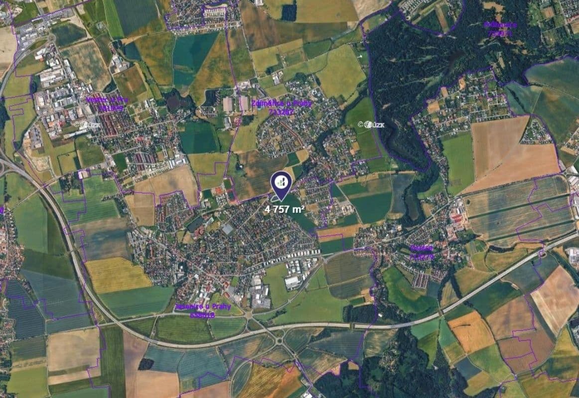 Predaj pozemku 4.757 m², Jesenice, Středočeský kraj Predaj pozemku 4.757 m², Jesenice, Středočeský kraj