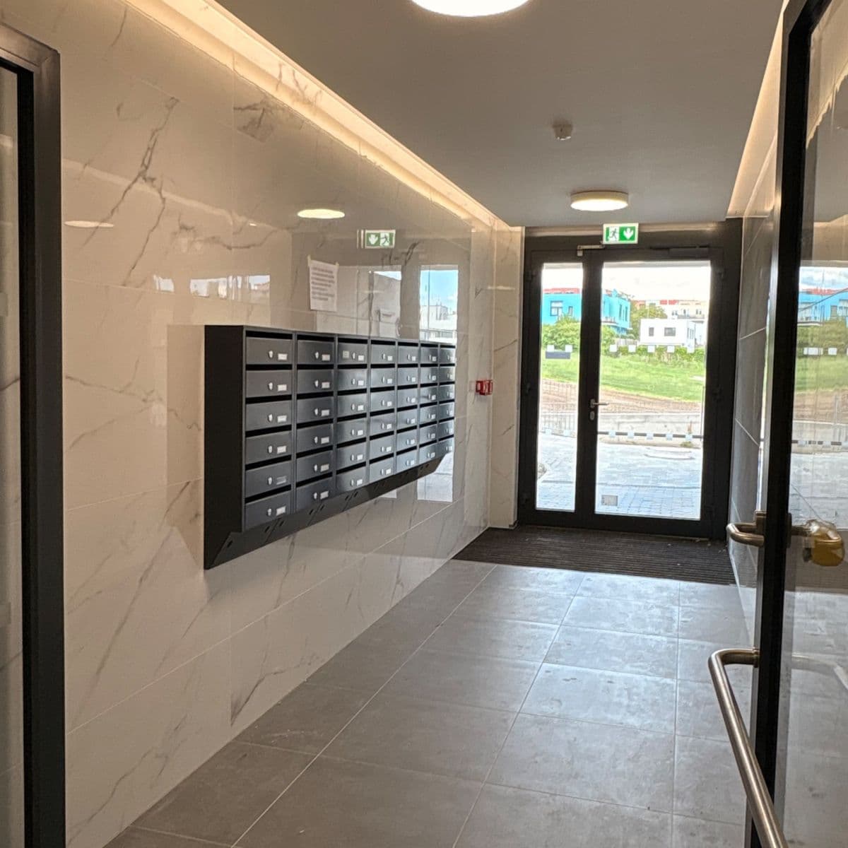 Prenájom bytu 3-izbový 43 m², Haenkeho, Praha, Praha Prenájom bytu 3-izbový 43 m², Haenkeho, Praha, Praha