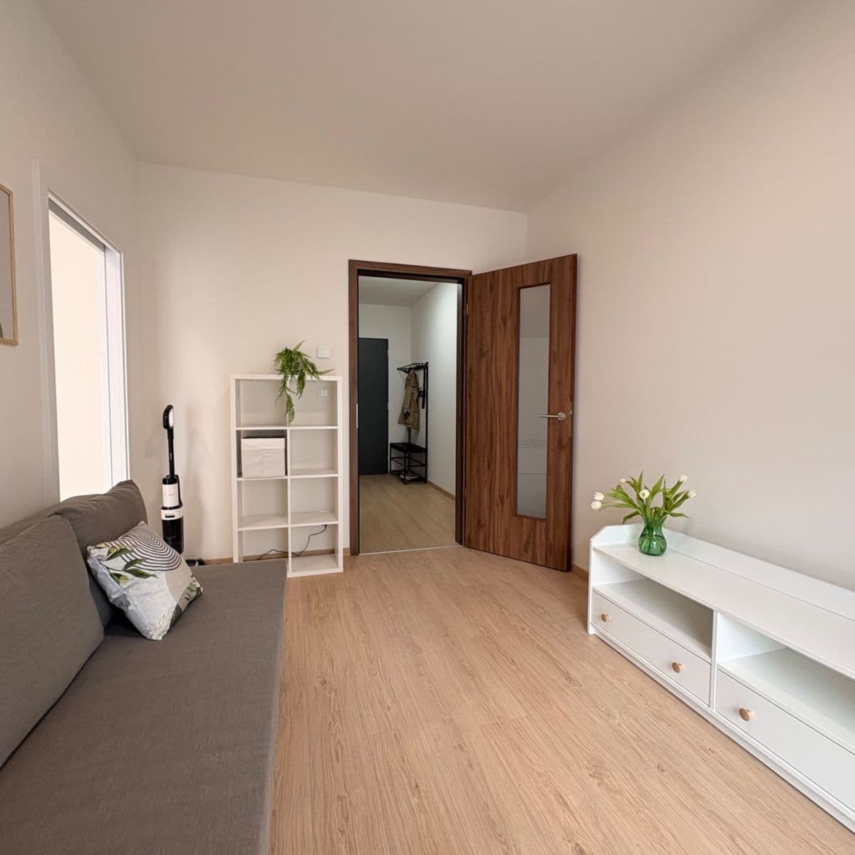 Prenájom bytu 3-izbový 43 m², Haenkeho, Praha, Praha Prenájom bytu 3-izbový 43 m², Haenkeho, Praha, Praha