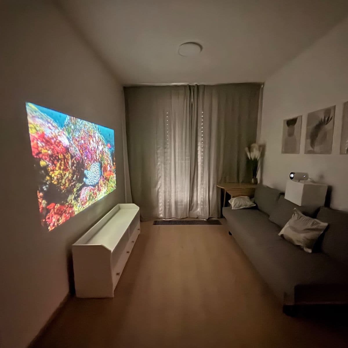 Prenájom bytu 3-izbový 43 m², Haenkeho, Praha, Praha Prenájom bytu 3-izbový 43 m², Haenkeho, Praha, Praha