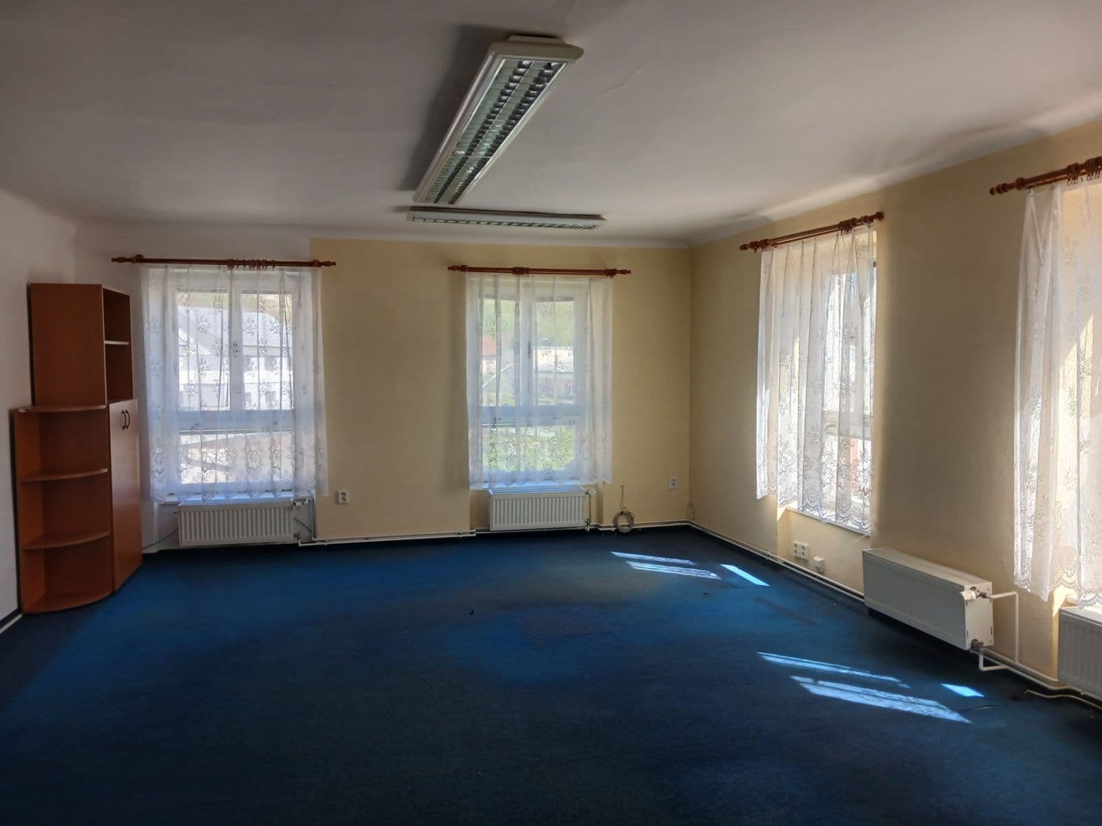 Prenájom kancelárie 396 m², Polenská, Jihlava, Kraj Vysočina Prenájom kancelárie 396 m², Polenská, Jihlava, Kraj Vysočina