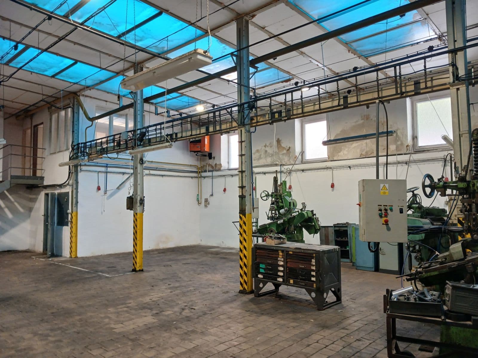 Prenájom kancelárie 396 m², Polenská, Jihlava, Kraj Vysočina Prenájom kancelárie 396 m², Polenská, Jihlava, Kraj Vysočina