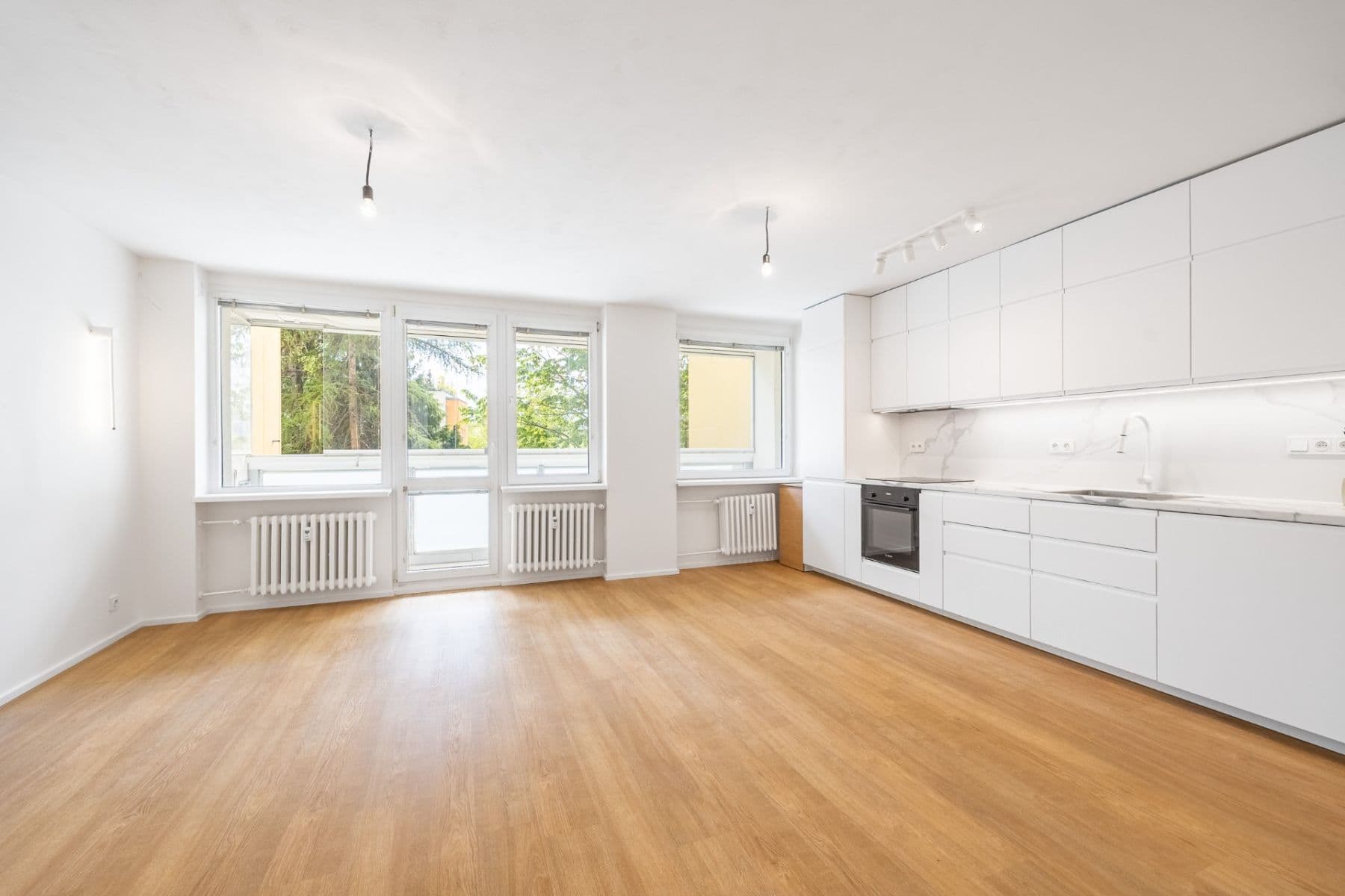 Predaj bytu 3-izbový 79 m², Mládežnická, Praha, Praha Predaj bytu 3-izbový 79 m², Mládežnická, Praha, Praha