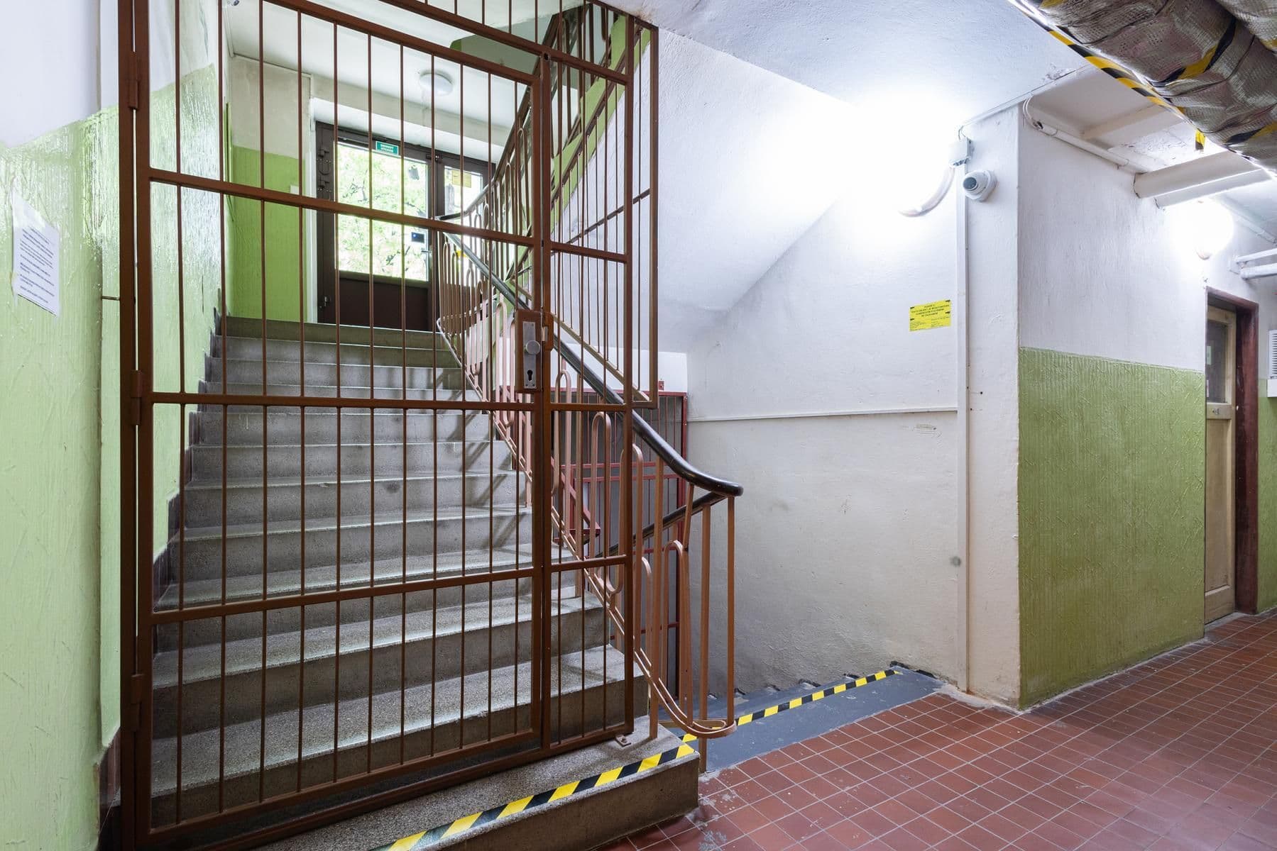Predaj bytu 3-izbový 65 m², Jerevanská, Praha, Praha Predaj bytu 3-izbový 65 m², Jerevanská, Praha, Praha