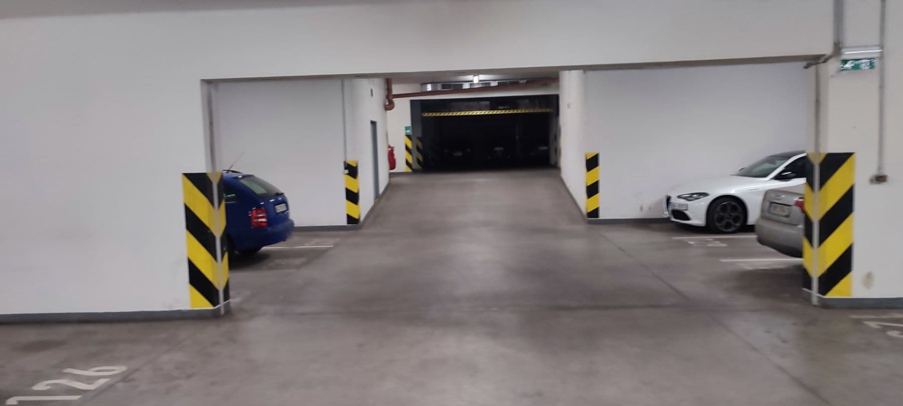 Prenájom garáže 14 m², Merhoutova, Praha, Praha Prenájom garáže 14 m², Merhoutova, Praha, Praha