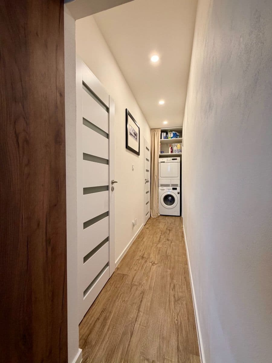 Prenájom bytu 3-izbový 79 m², Šejbalové, Praha, Praha Prenájom bytu 3-izbový 79 m², Šejbalové, Praha, Praha